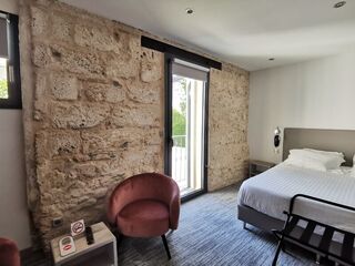 © hotel-2etoiles-aixlesbainsrivieradesalpes-lacouronne - Hôtel la Couronne
