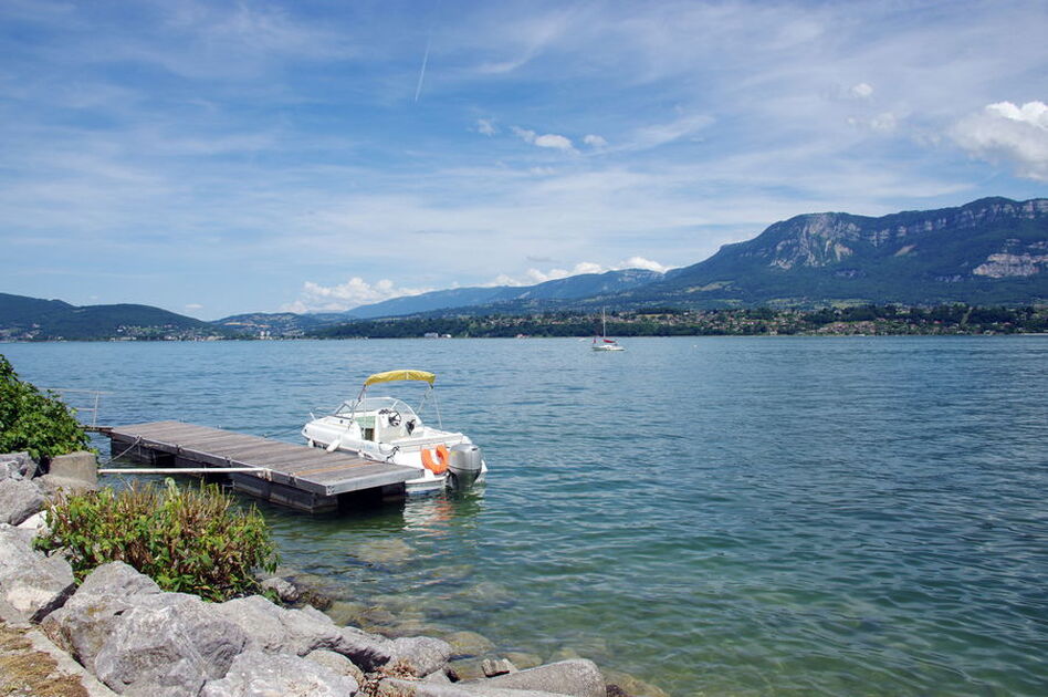 © The Lac du Bourget - fotolia