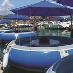 © Grill and Chill - Boat Barbecue Rental - "libre de droit"