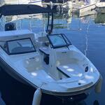 © Bateau avec permis - Libre de droit
