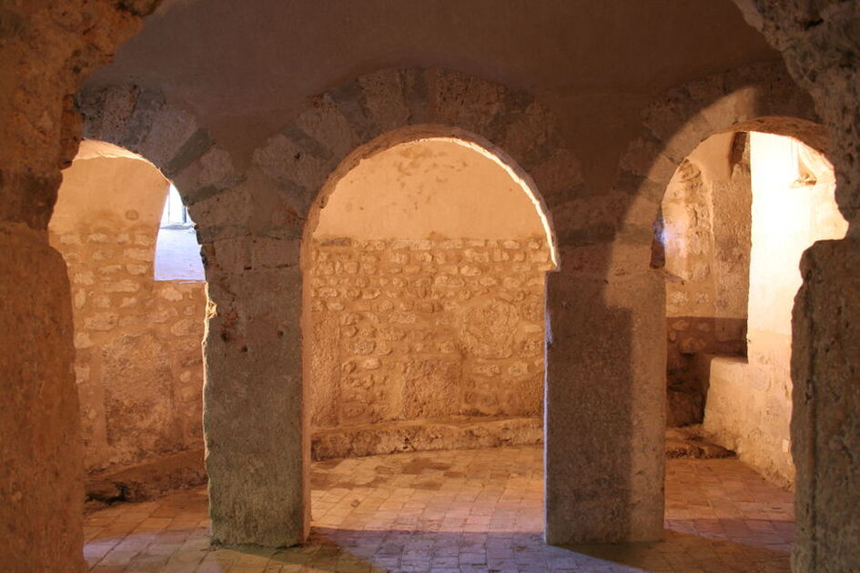 © Eglise Saint Laurent-aixlesbainsrivieradesalpes-Crypte - Mairie du Bourget du Lac Colin Laurent