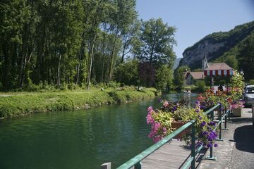 © Le canal de Savières à Chanaz - Jocelyne Bianchini