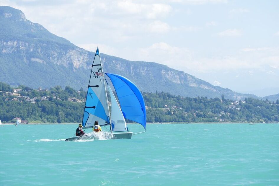 © Private lessons : de catamaran, sail board, wingfoil, sailboat : CNVA - CNVA