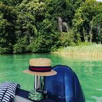 © locationbateauavecskipper-aixlesbainsrivieradesalpes-lescanotiersdulac - Canotiers du lac