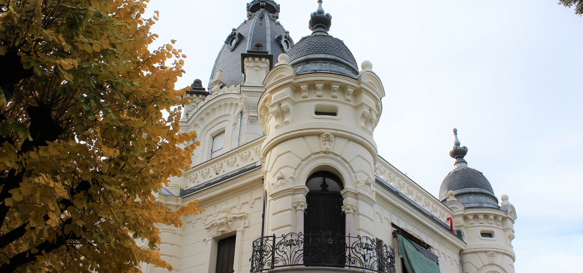 VILLE THERMALE DE AIX LES BAINS - SAVOIE - FRANCE